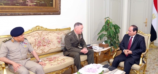 الرئيس عبد الفتاح السيسى يستقبل رئيس هيئة الاركان الامريكية بحضور وزير الدفاع