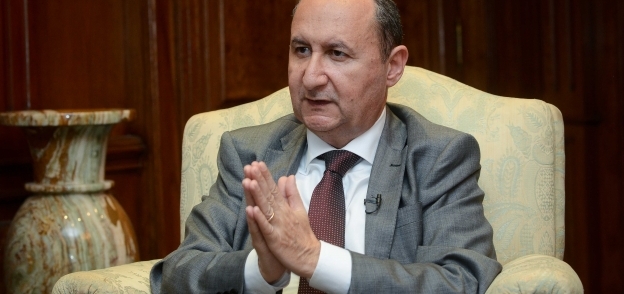 عمرو نصار وزير التجارة والصناعة