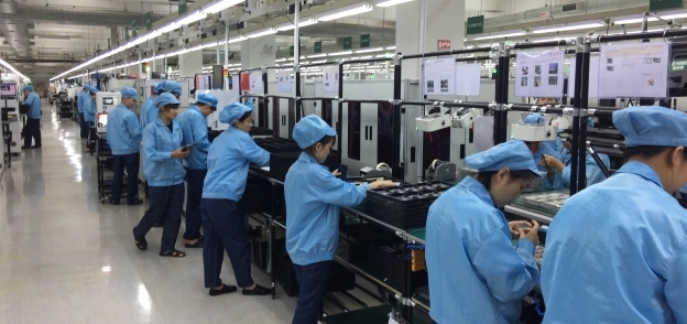الوطن داخل مصنع "اوبو" لهواتف المحمولة في الصين
