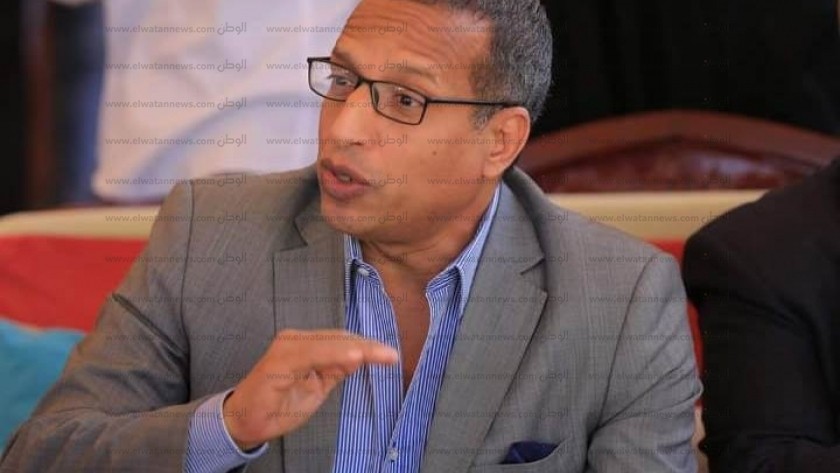 الدكتور بدوى شحات رئيس جامعة الاقصر