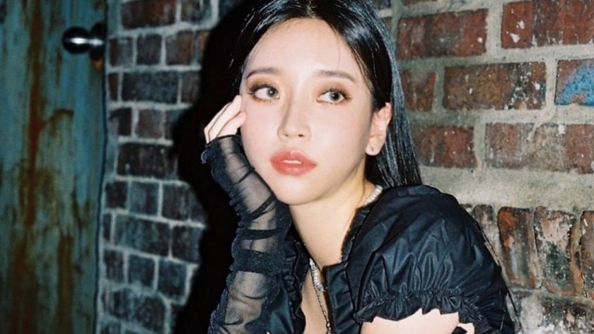 المغنية الكورية كيم ناهي