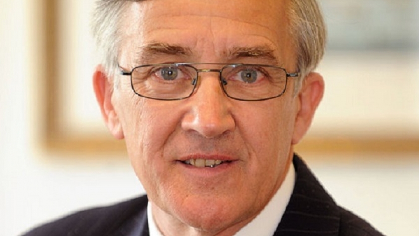 جيرالد هوارث وزير استراتيجية الأمن الدولي السابق