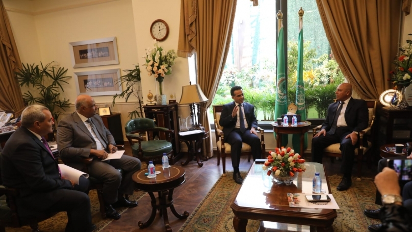 وزير النقل: شركات المقاولات المصرية جاهزة لتنفيذ مشروعات البنية التحتية في لبنان