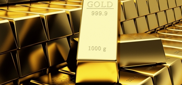 الذهب يصل أعلى سعر له عقب الهجوم الإيراني