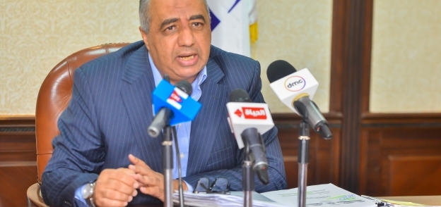الكاتب الصحفي عبد الفتاح الجبالي وكيل المجلس