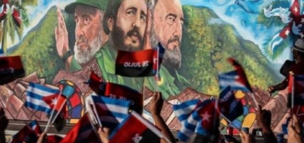 الكوبيون يتظاهرون في حب عائلة كاسترو