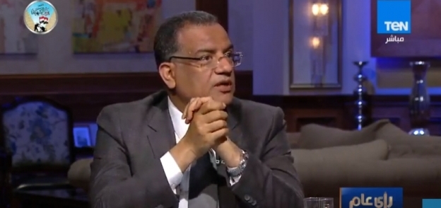 الكاتب الصحفي محمود مسلم .. رئيس تحرير جريدة "الوطن"