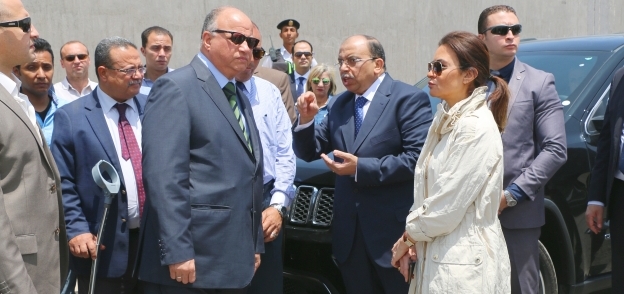 جولة وزيرى الاستثمار والتنمية المحلية ومحافظ القاهرة
