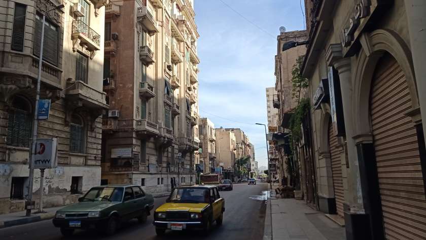 شارع فؤاد وسط الإسكندرية