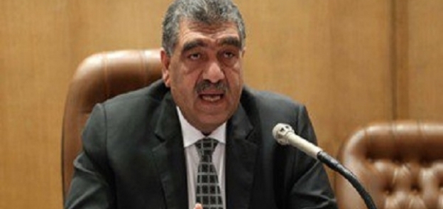 الدكتور أشرف الشرقاوي - وزير قطاع الأعمال العام