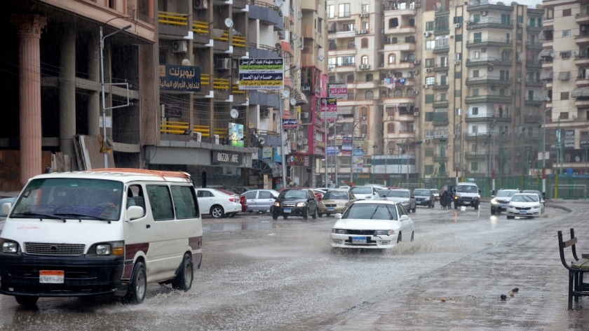 الأمطار بمدينة المنصورة