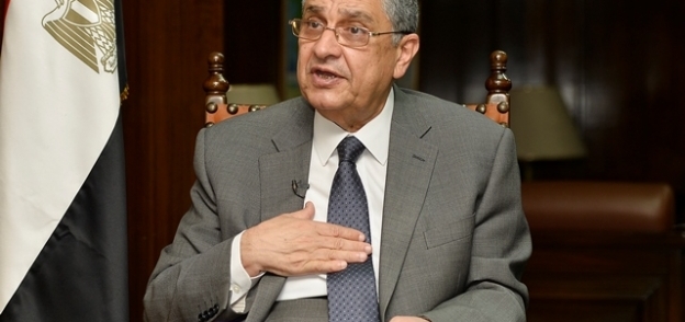 الدكتور محمد شاكر، وزير الكهرباء والطاقة المتجددة