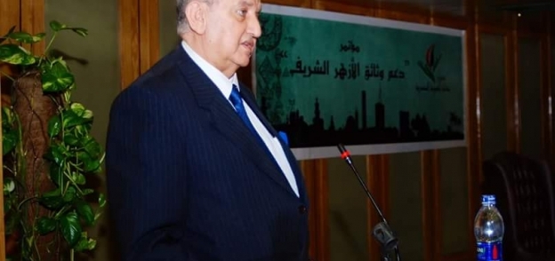 السفير محمود عبد الجواد