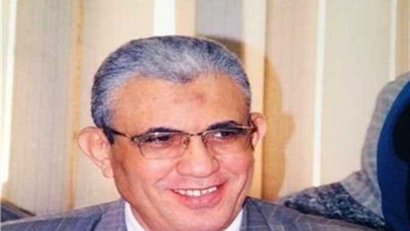 عادل عبدالفضيل - رئيس لجنة القوي العاملة بمجلس النواب