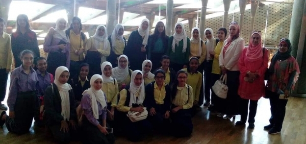 زيارة طالبات مدرسة أحمد بدوي الإعدادية لمكتبة الإسكندرية