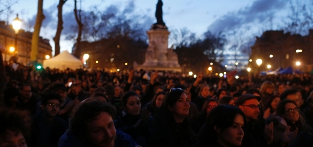 بالصور| تظاهرة ضد "قانون العمل" في باريس.. وتوقيف 22 شخصا بعد "أعمال عنف"