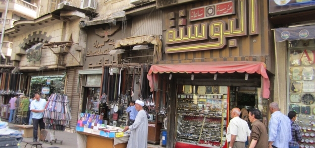 الشوارع التجارية في القاهرة