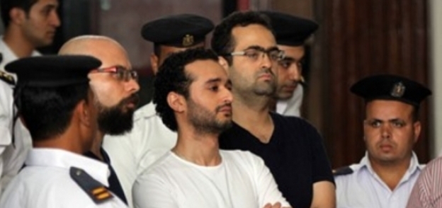 أحمد دومة خلال إحدى جلسات محاكمته