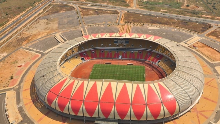 ملعب 11 نوفمبر يستضيف مباراة مصر وأنجولا