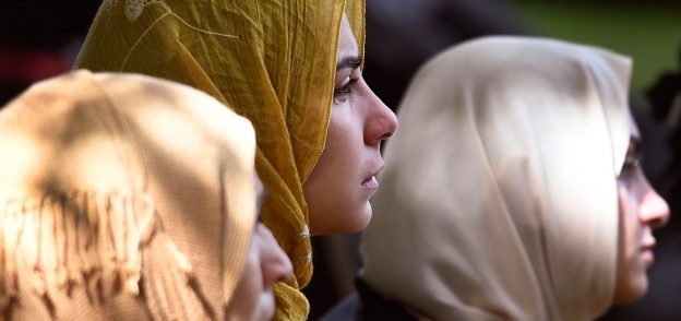 حكم ارتداء الحجاب في رمضان دون غيره