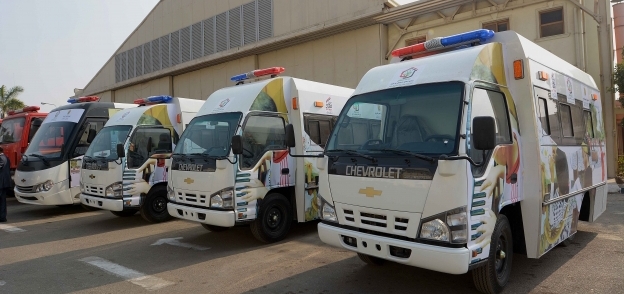 سيارات «العربية للتصنيع» المجهزة لمشروع «أطفال بلا مأوى»