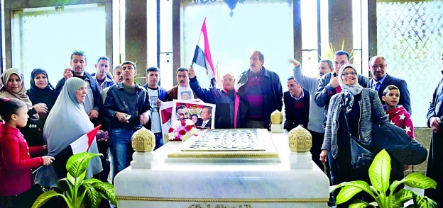 محبو الرئيس عبدالناصر يُحيون ذكراه