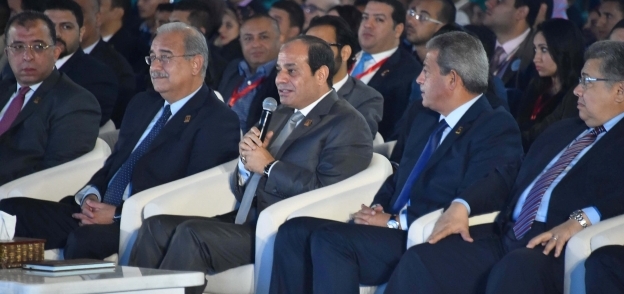 الرئيس السيسي خلال جلسة سابقة لمؤتمر الشباب