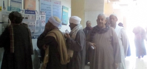 اقبال من الناخبين بلجان مدينة طما بسوهاج