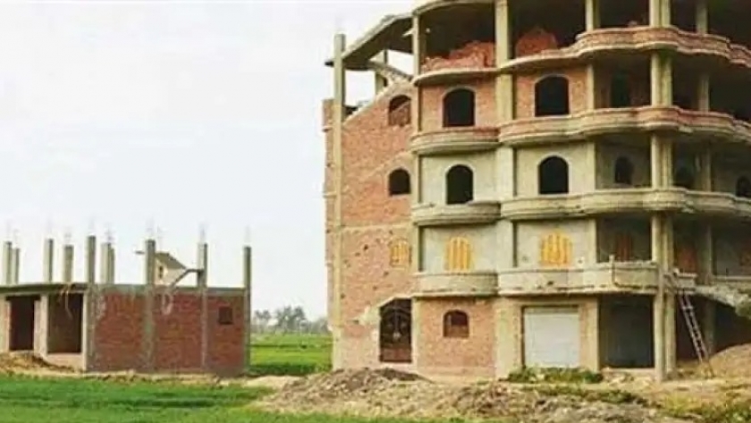 البناء في القرى
