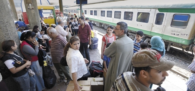 شائعة تعديل مواعيد قطارات رمضان تسببت فى ارتباك المواطنين