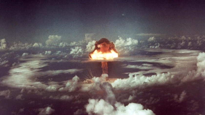 انفجار نووي - لقطة أرشيفية