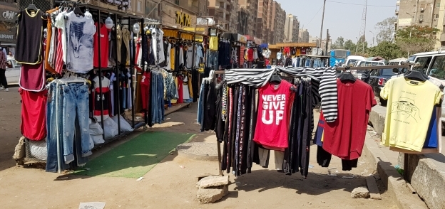 الأسواق العشوائية انتشرت فى أرجاء القاهرة