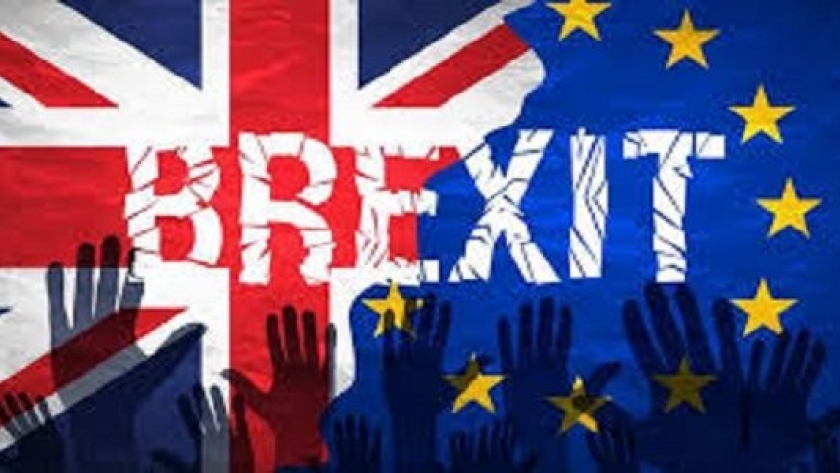 لندن تتهم الاتحاد الأوروبي بزيادة مفاوضات بريكست صعوبة