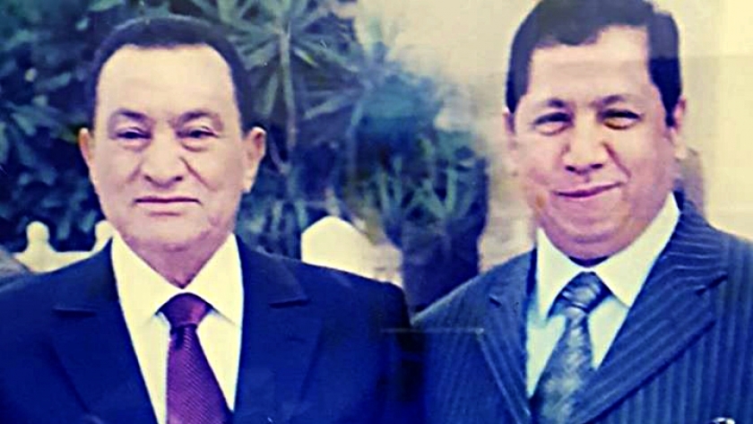الرئيس الأسبق محمد حسني مبارك ومحمد عشوب