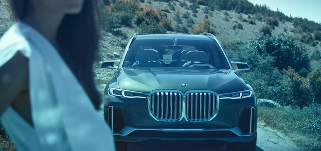 بالصور| بعد حضور X7 بـ"فرانكفورت".. BMW تستعد لإنتاج X8