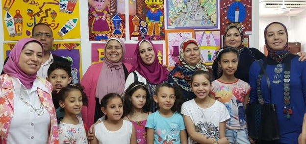 أطفال "ثقافة الإسكندرية" يودعون رمضان بـ100 لوحة فنية