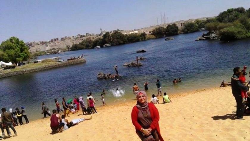 طقس أسوان شديد الحرارة والأهالي يلجأون للجزر النيلية