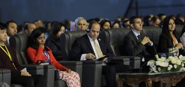 الرئيس عبد الفتاح السيسي خلال جلسات منتدى شباب العالم