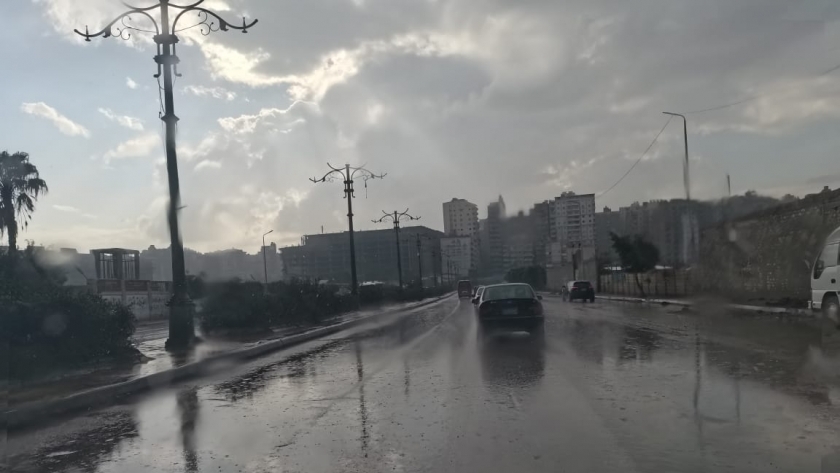 الأرصاد: أمطار على القاهرة و13 محافظة..ورياح مثيرة للرمال على سيناء