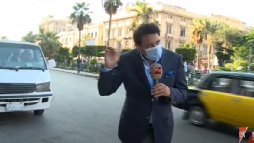 مراسل قناة "إكسترا نيوز" يتجول في ميادين الإسكندرية