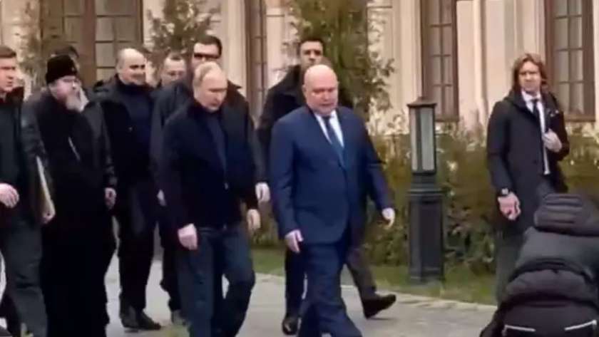 زيارة الرئيس الروسي فلاديمير بوتين لشبة جزيرة القرم