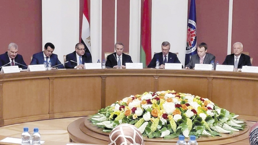 اللجنة المصرية البيلاروسية خلال اجتماعها