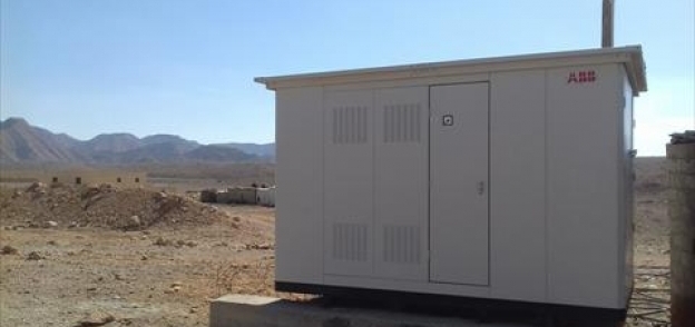بالصور‬| الانتهاء من توصيل الكهرباء للتجمعات البدوية برأس مسلة في جنوب سيناء