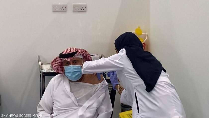 حملات التطعيم ضد كورونا مستمرة في السعودية