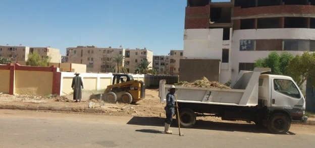 مركز الداخلة ينفذ حملة نظافة موسعة بمدينة موط