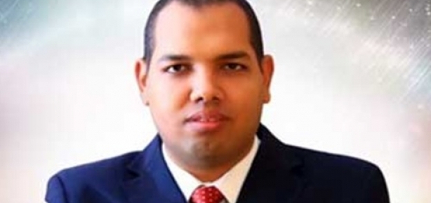 الدكتور أحمد أبو دومة عضو مجلس نقابة الصيادلة الواقعة تحت الحراسة القضائية