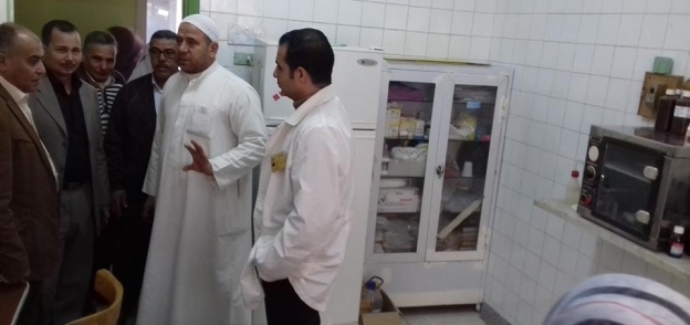 رئيس سمنود يقرر إحالة 19 طبيب وموظف بالوحدة الصحيةبقرية أبوصير للتحقيق