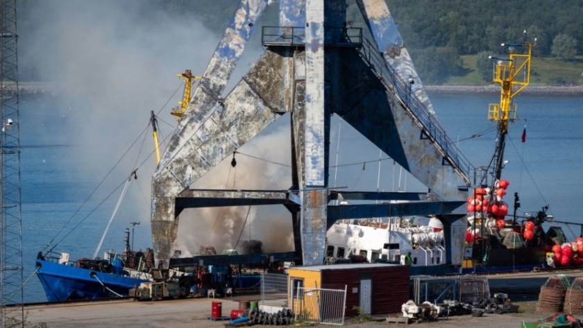 اندلاع حريق في سفينة صيد روسية داخل ميناء شمال النرويج