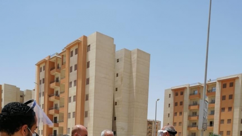 "المجتمعات العمرانية" تتفقد الإسكان الاجتماعى وسكن مصر بمدينة ٦ أكتوبر الجديدة