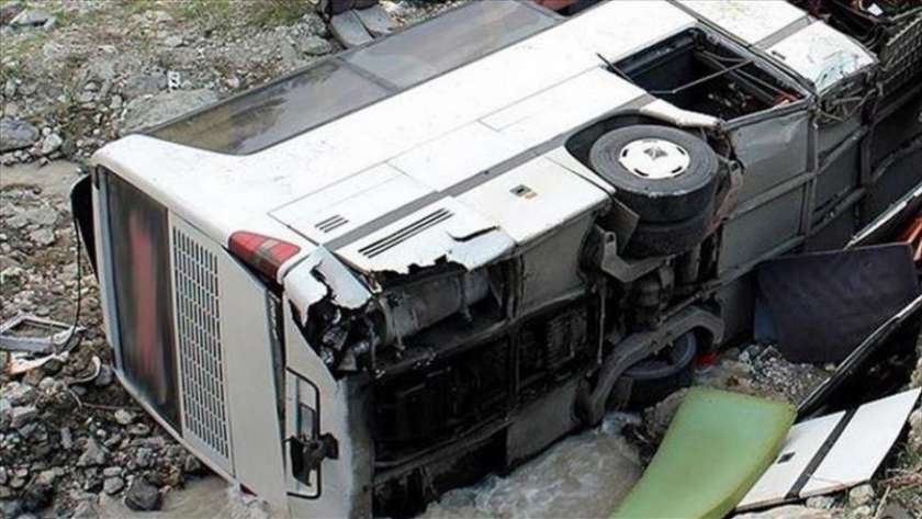 حادث مروري يسفر عن مقتل 14 شخصا في الجزائر.. وغرق طلاب بـ النهر الأصفر